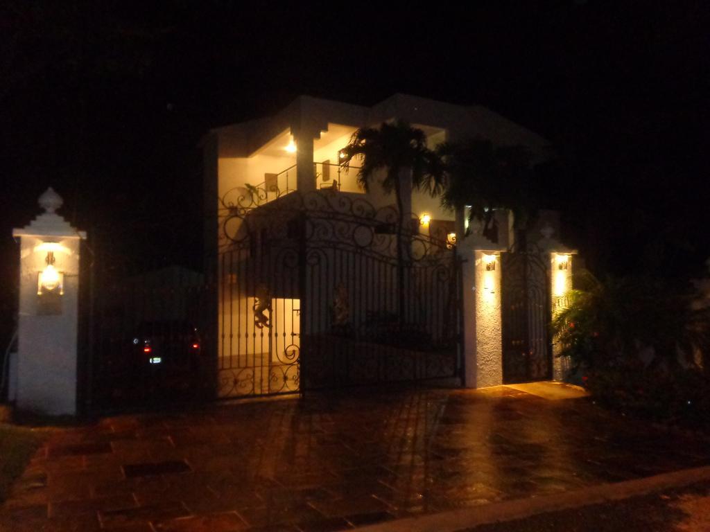 White House Mansion Villa Puerto Plata ภายนอก รูปภาพ